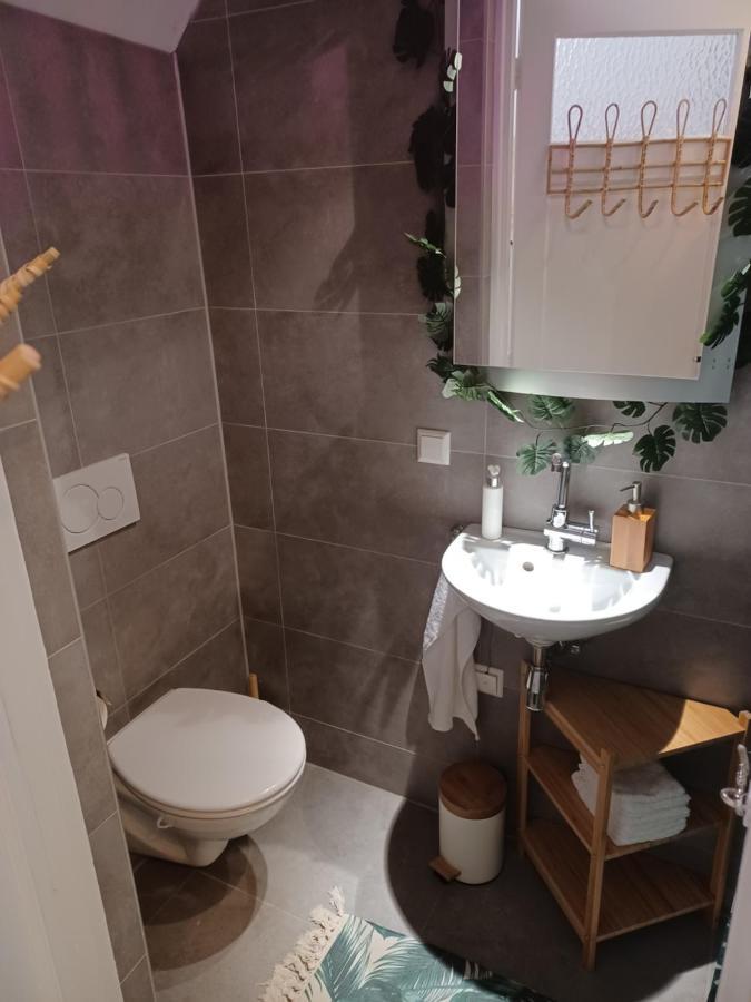 75M2 Indoor Glamping Scheveningen Apartment กรุงเฮก ภายนอก รูปภาพ