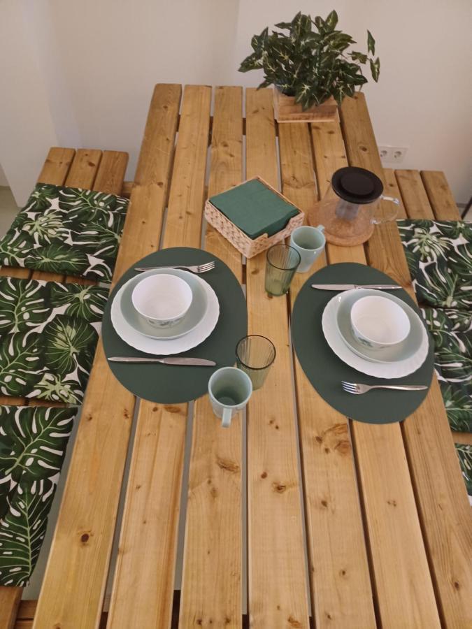 75M2 Indoor Glamping Scheveningen Apartment กรุงเฮก ภายนอก รูปภาพ