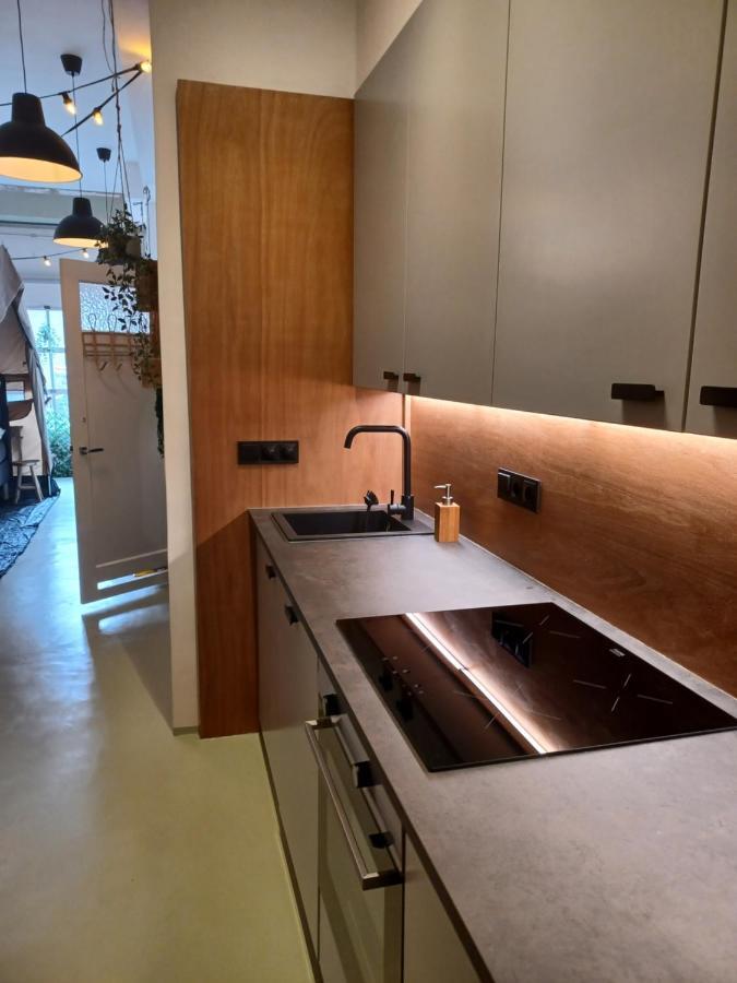 75M2 Indoor Glamping Scheveningen Apartment กรุงเฮก ภายนอก รูปภาพ